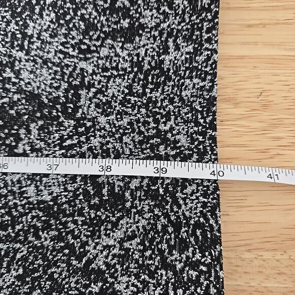 Betsey Johnson Womens Size 6 Metallic Print V-Neck Cap Sleeve Stretch Knit Dress - Picture 6 of 12